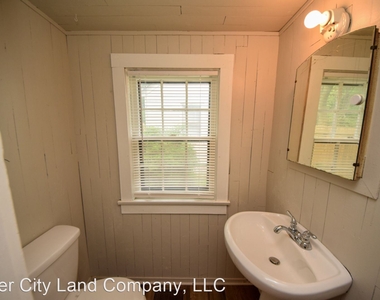 1815 Lyndale Ave - Photo Thumbnail 12