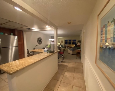 5575 Gulf Boulevard - Photo Thumbnail 3