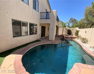 5550 Golden Palms Court - Photo Thumbnail 29