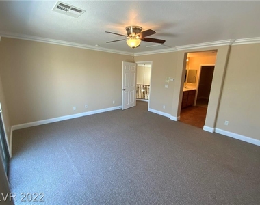 5550 Golden Palms Court - Photo Thumbnail 26