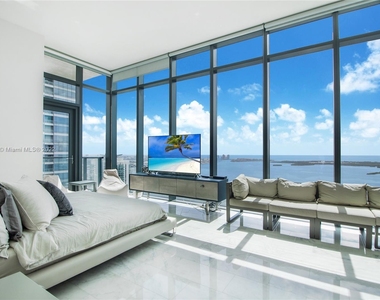 1451 Brickell Ave - Photo Thumbnail 5