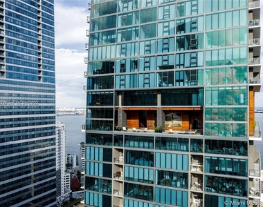 1451 Brickell Ave - Photo Thumbnail 17