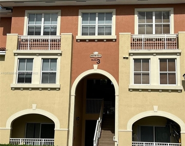 8900 Nw 107 Ct - Photo Thumbnail 1