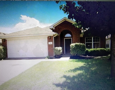 733 Sequoia Drive - Photo Thumbnail 0