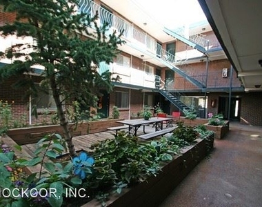 825 South Quebec Street - Photo Thumbnail 1