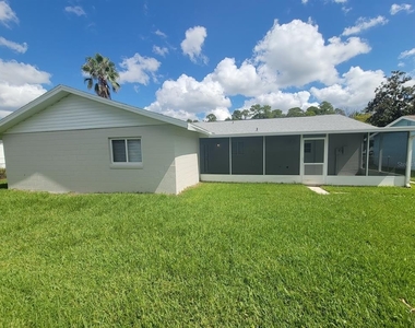 252 W Palmetto Avenue - Photo Thumbnail 16