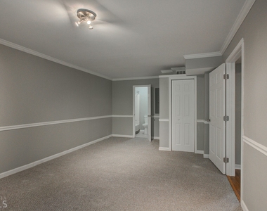 2935 Torreya Way - Photo Thumbnail 9