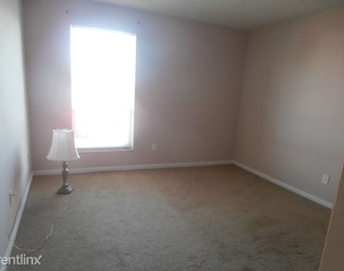 1310 Louisville Rd Apt 17 - Photo Thumbnail 17