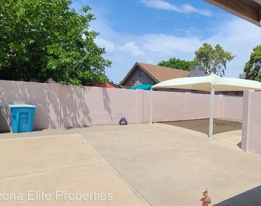 6116 E Charter Oak Drive - Photo Thumbnail 31