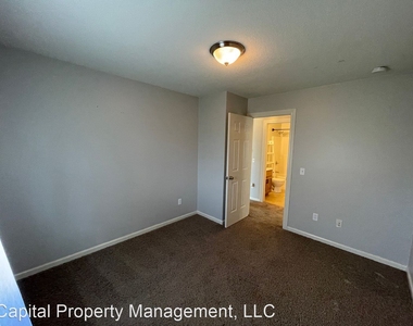 2902 Marguerite Dr. - Photo Thumbnail 14