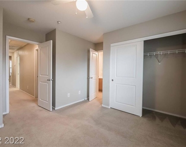 3216 Jevonda Avenue - Photo Thumbnail 16