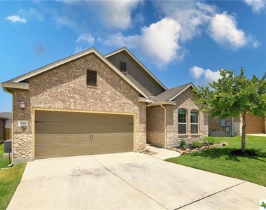 1517 Carlene Pruett Street - Photo Thumbnail 1