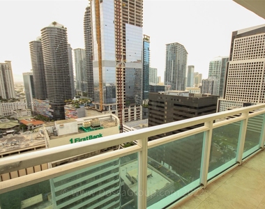 951 Brickell Ave - Photo Thumbnail 20