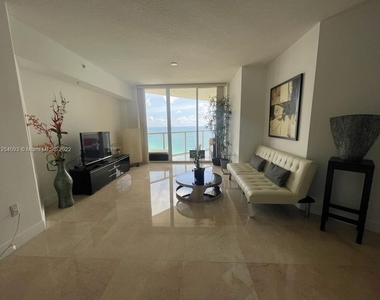 16699 Collins Ave - Photo Thumbnail 0