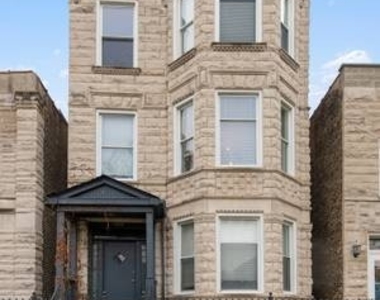 2926 W Fulton Street - Photo Thumbnail 0