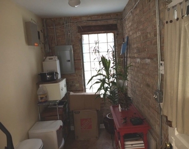 2928 N Hoyne Avenue - Photo Thumbnail 6