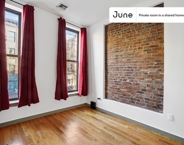 310 Tompkins Avenue - Photo Thumbnail 0