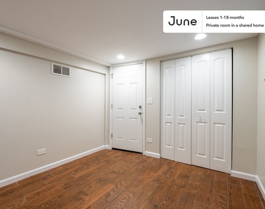 3110 North Clybourn Avenue - Photo Thumbnail 1