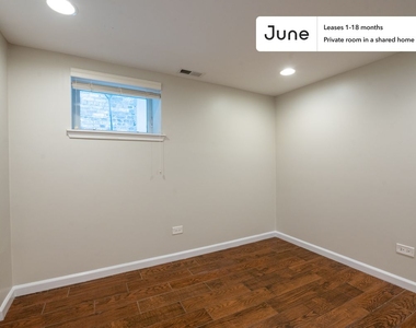 3110 North Clybourn Avenue - Photo Thumbnail 3