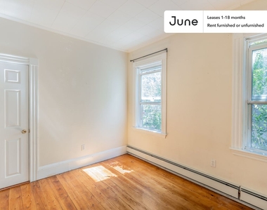 106 Buttonwood Street - Photo Thumbnail 6