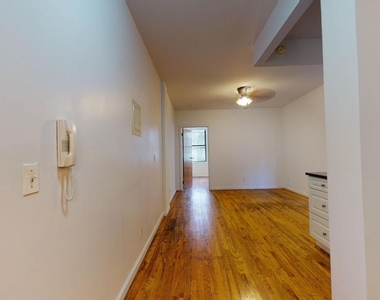 1441 York Avenue - Photo Thumbnail 0