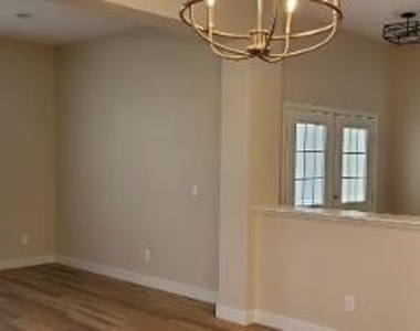 5316 Rim View Lane - Photo Thumbnail 10