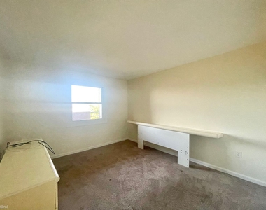 165 Cottage St Apt 608 - Photo Thumbnail 4