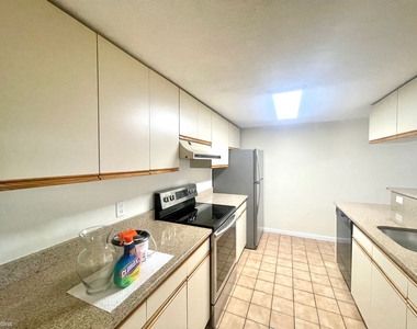 165 Cottage St Apt 608 - Photo Thumbnail 0