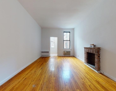 313 East 85 Street - Photo Thumbnail 1