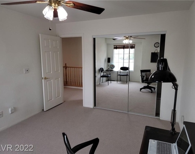 1096 North Sloan Lane - Photo Thumbnail 24