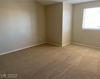 9521 Sierra Summit Avenue - Photo Thumbnail 13