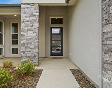 5960 E Hootowl Dr - Photo Thumbnail 41