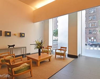 400 East 54th Street - Photo Thumbnail 8