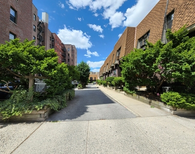 31-48 29th Street - Photo Thumbnail 0