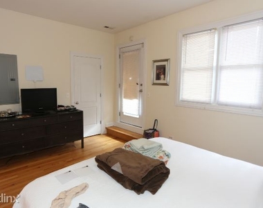 5349 N. Kenmore, Unit 2n - Photo Thumbnail 12