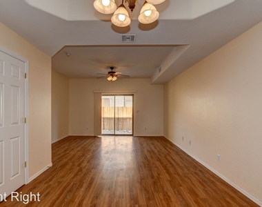 5700 N Western Blvd Unit A - Photo Thumbnail 5