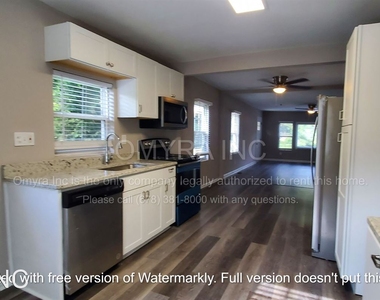 406 Enota Place Sw - Photo Thumbnail 1