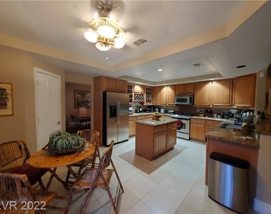 3709 Silver Brook Street - Photo Thumbnail 16