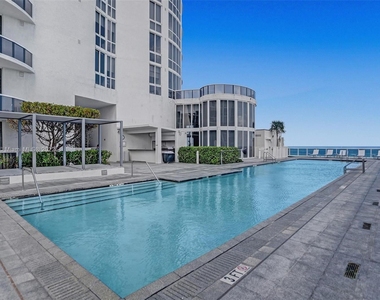 16001 Collins Ave Apt 805 - Photo Thumbnail 29