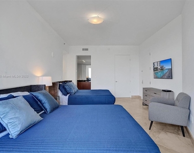 16001 Collins Ave Apt 805 - Photo Thumbnail 24