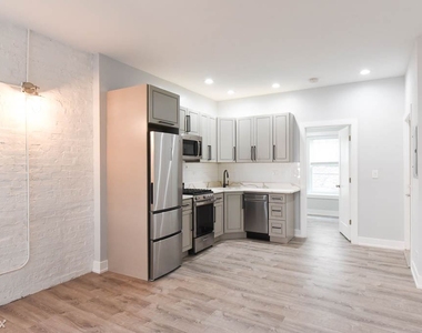 1059 W. Glenlake, Unit 2n - Photo Thumbnail 7