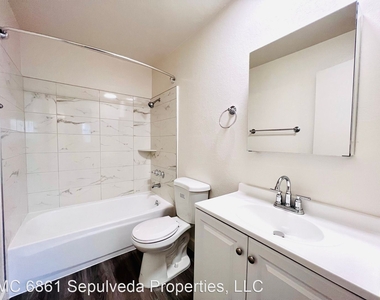 6861 Sepulveda Blvd - Photo Thumbnail 15