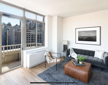 200 West 26th Street - Photo Thumbnail 2