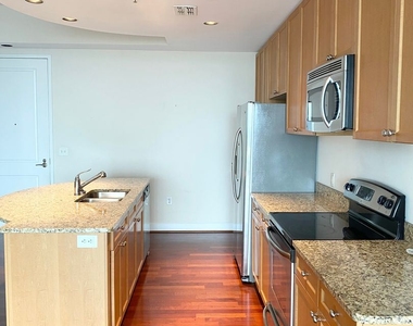 301 Fayetteville St Unit 2705 - Photo Thumbnail 4