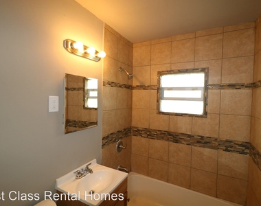 2646 E 22nd Pl - Photo Thumbnail 5