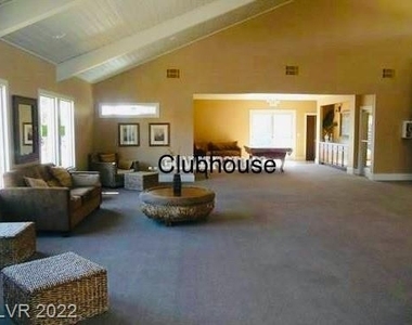 5041 River Glen Drive - Photo Thumbnail 16