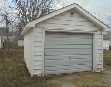 338 W Branning Ave - Photo Thumbnail 4