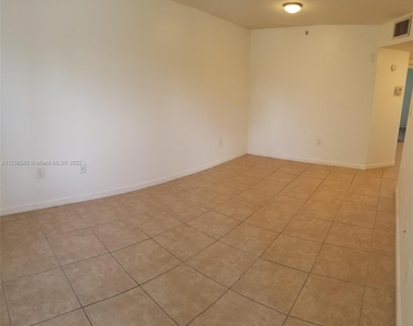 22801 Sw 88th Pl - Photo Thumbnail 6