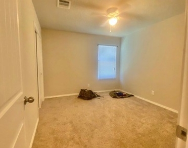 2315 Marbach Woods - Photo Thumbnail 9