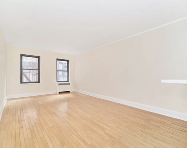 Gorgeous Art Deco Large Studio| Prime Flatiron District | Avail ASAP - Photo Thumbnail 0